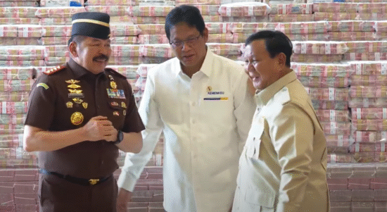 Momen Lucu saat Prabowo Tanya ke Purbaya: You Sudah Profesor?