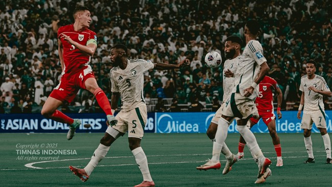 FOTO: Timnas Indonesia Keok, Tiket Piala Dunia Memudar