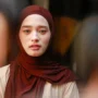 Inara Rusli bersama kuasa hukum saat ditemui wartawan di Polda Metro Jaya, Jakarta, Rabu, (29/5/2024). Foto: Agus Apriyanto